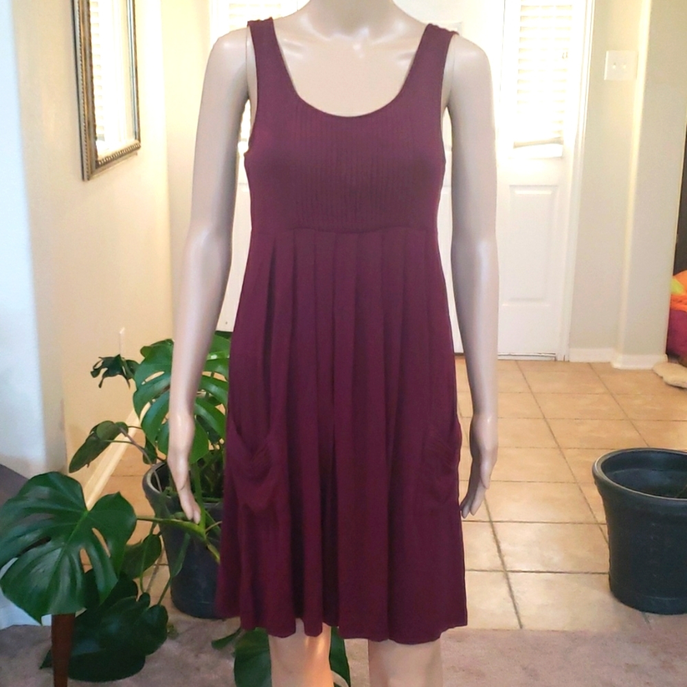 Calvin Klein 6 accordian scoopneck pleat skirt slouch pockets jersey knit midi